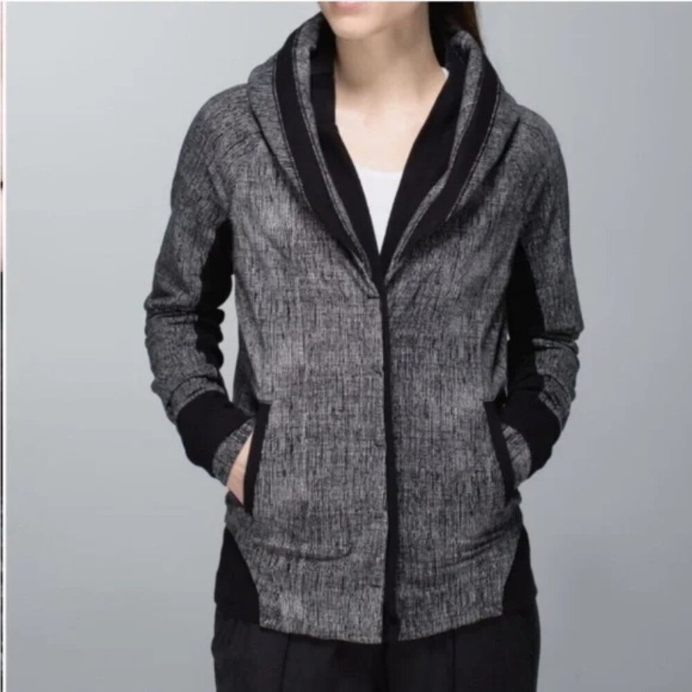 EUC LULULEMON TO CLASS JACKET, SZ 4